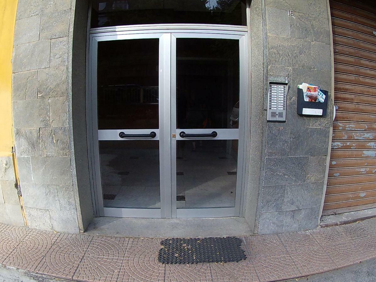 Affittacamere Serravalle Shopping 塞拉瓦莱·斯克里维亚 外观 照片